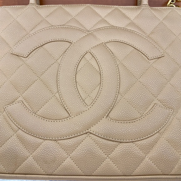 Chanel Medallion Beige Leather Monogram Tote with Gold Trim Authentic - Picture 5 of 15